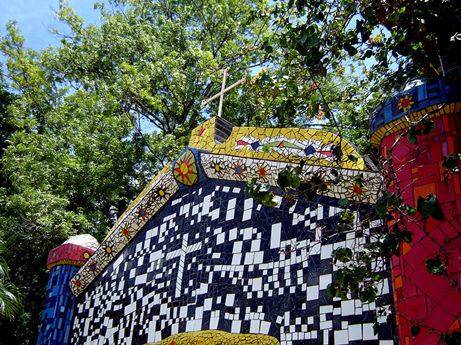 Detalhe capela Casa do Mosaico_São Bento do Sapucaí